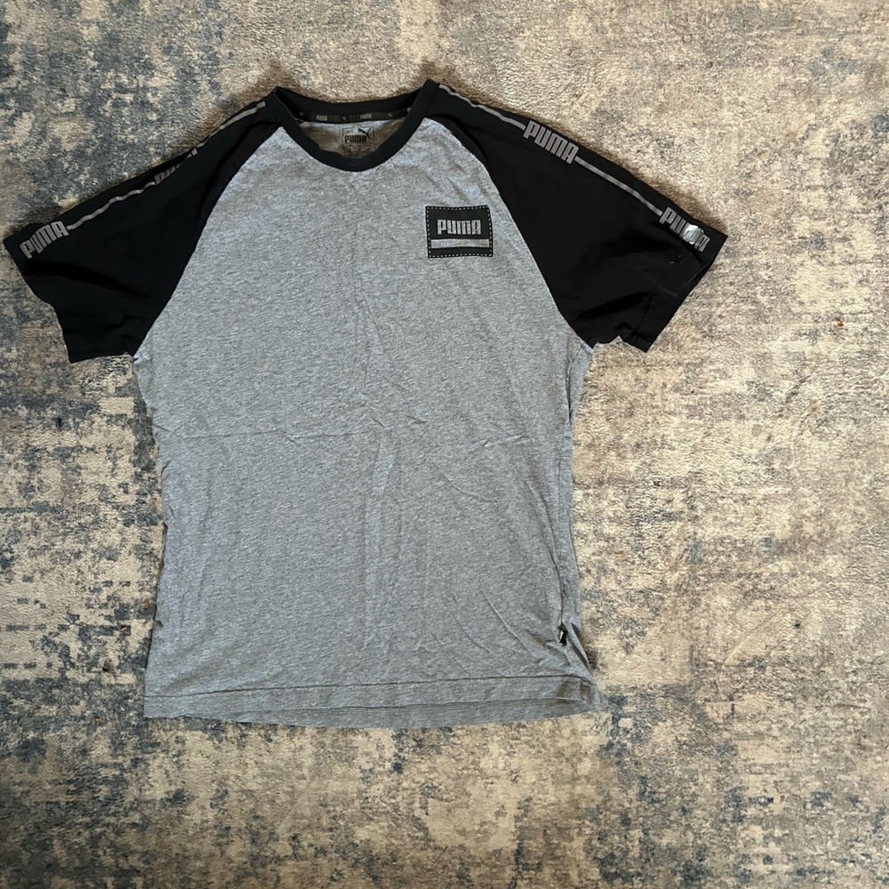 Puma Gray and Black Short Sleeve Tee